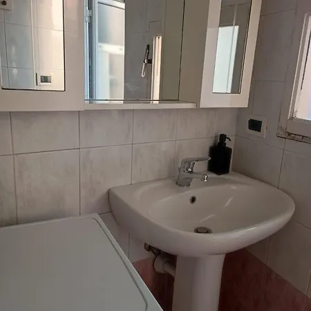 Casa Mara Apartment Savona Exterior photo